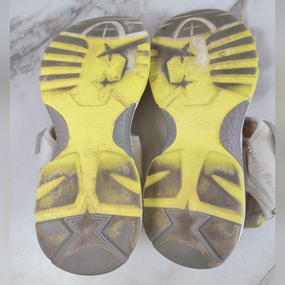 Pierre Cardin White Gray Yellow Chunky Platform Sporty Ankle Strap Sandals, 8.5 - Picture 9 of 9